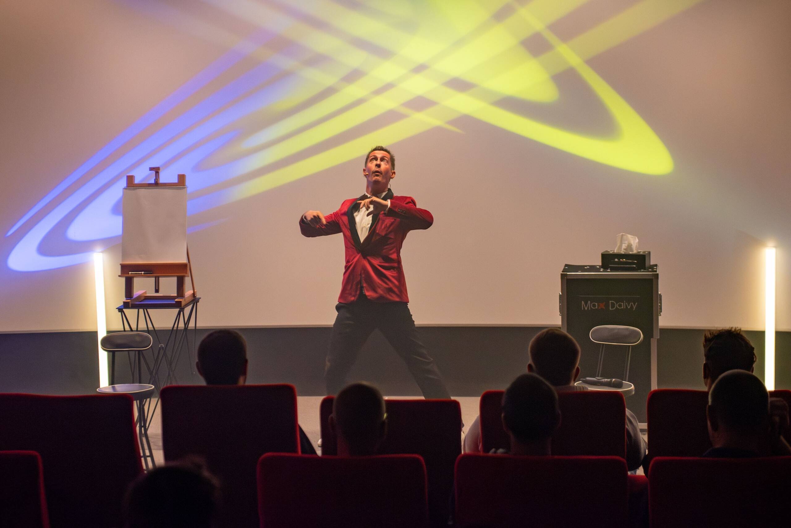 Corporate show pour Ores - Le Crocodile Rouge - Froidchapelle